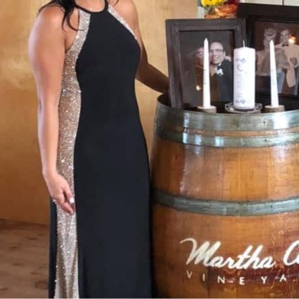 Women’s black and rhinestones stone evening gown